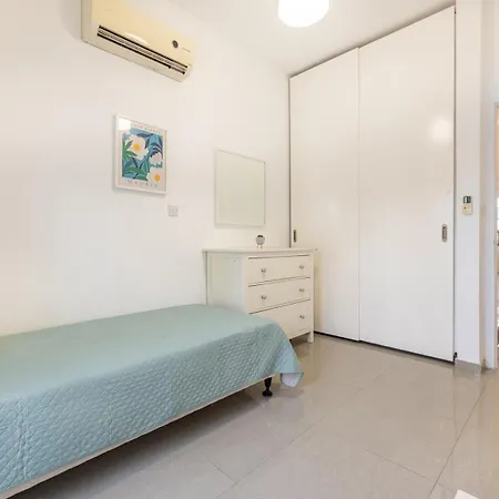 Pageant Homes Apartment *