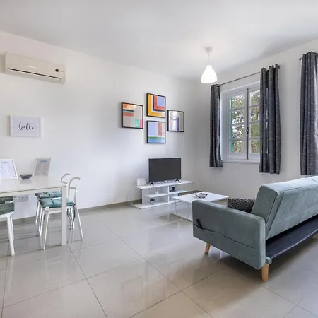 Apartament Pageant Homes *