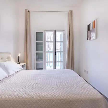 Apartament Pageant Homes