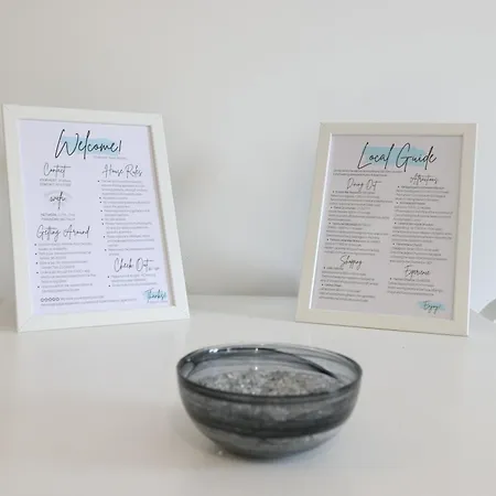 Pageant Homes شقة