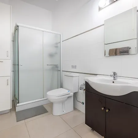 Pageant Homes شقة *