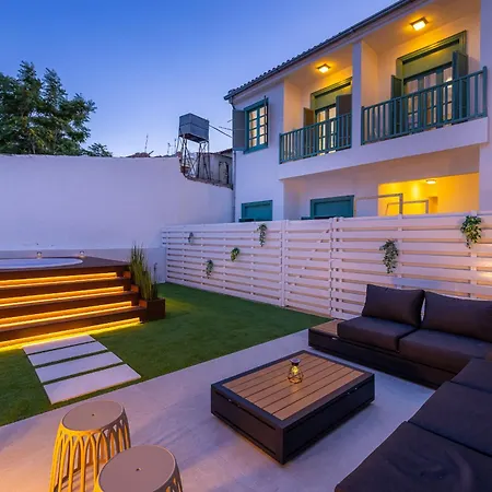 Pageant Homes شقة