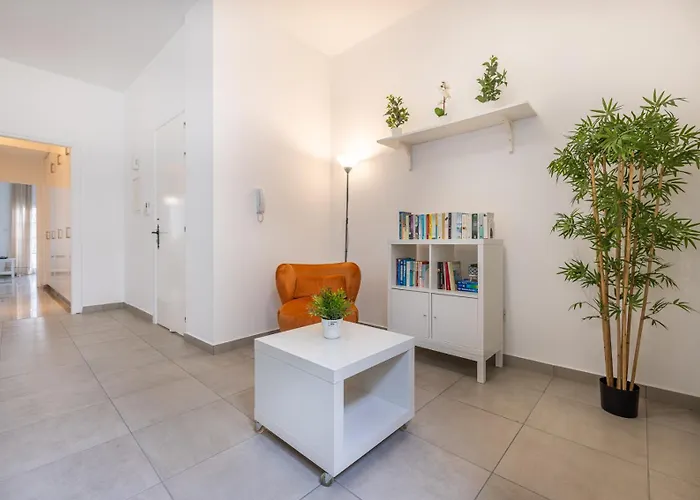 Pageant Homes Διαμέρισμα *